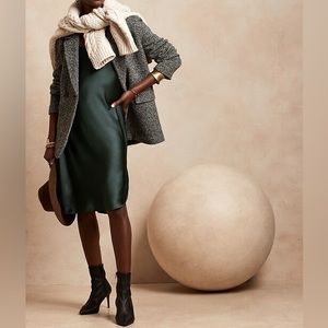 BANANA REPUBLIC BLISS SILK DRESS